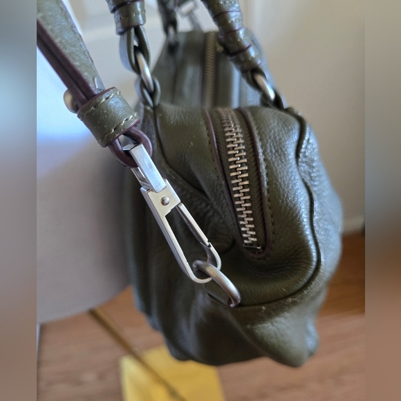 Sanctuary shoulder olive leather bag - Picture 6 of 13